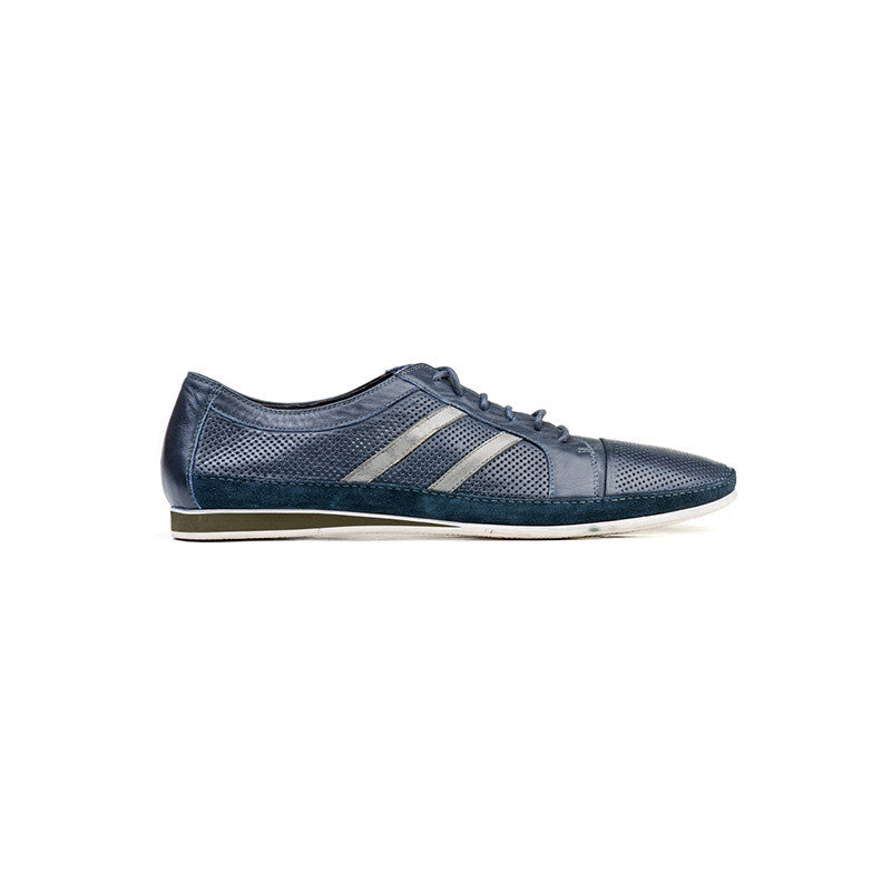 shoe8_9a3a431f-88e8-418d-95f4-de71ecc8aa10.jpg
